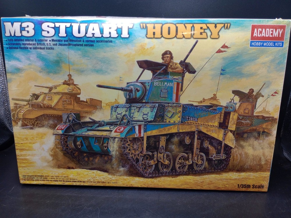 Academy M3 Stuart “Honey” 1/35 Model Kit #13270 New Sealed