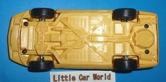 AMT ERTL 1995 Chevrolet Corvette Convertible Promo Model 6654 1/25 Scale Yellow