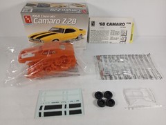 1968 Chevrolet Camaro Z-28 AMT 1:25 Model Kit 6559 Sealed Parts Bags