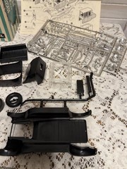 Vintage 1925 Model T Ford 1:25 Model Kit AMT Corporation 1960s Appears Complete