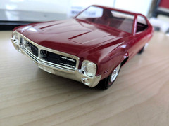 L@@K! **RARE *ORIGINAL VINTAGE 1968 AMC JAVELIN SST PROMO MODEL CAR *SUPER NICE!