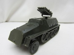 ROCO MINITANKS DBGM #131 German WWII SWS Half Track Nebelwerfer Rocket Carrier 2