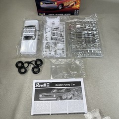 Revell 14528 70 Plymouth Duster Model car assembly kit 1:24