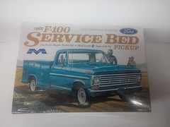Moebius 1/25 scale MODEL KIT 1967 FORD SERVICE BED PICKUP TRUCK SEALED
