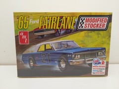 AMT ’65 Ford Fairlane Modified Stocker (SEALED) 1:25 Model Car Kit AMT1190/12
