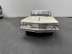 C10 AMT 1960 Pontiac Bonneville Hardtop Annual Vintage built model 1/25 McM.