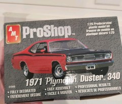 AMT Proshop 1971 Plymouth Duster 340 1/25 Model Kit No. 31949