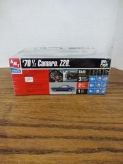 AMT ERTL Chevy 70-1/2 Camaro Z28 model kit NEW FACTORY SEALED BOX 2001 VINTAGE