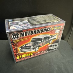 Revell Motorworks ‘57 Chevy 1:24 Scale Plastic Model Kit New Sealed