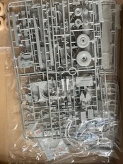 MIM-104F SAM System M901 Launching – 1/35 Scale Dragon Kit#3563 – No Directions
