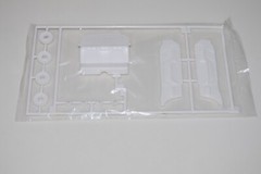 AMT 1966 BUICK RIVIERA GS #1439 ⭐PARTS⭐ REAR SEATS+DOOR PANELS+MORE 1:25