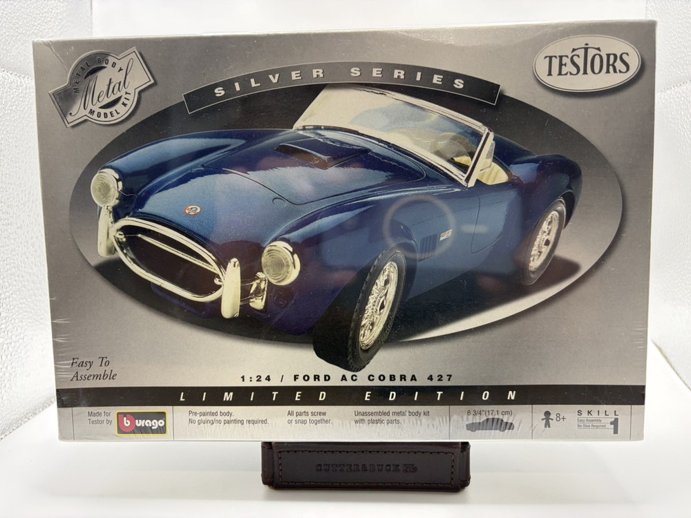 Testors Metal Body Silver Series Limited Edition 440018 – Ford AC Cobra 427