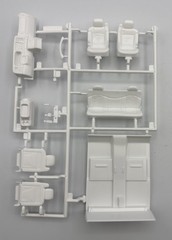 Revell, ’99 Silverado CK Chevy Pickup, Truck, 1/25 Scale, Model Kit, 85-7646.