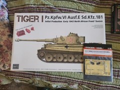 Rye Field 1/35 Tiger I Initial Prod Early 1943 N African Front 5001U VOYAGER BIN