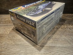 Revell – Acura NSX – 1/24 Scale Model Kit 85-2577 – Factory Sealed New