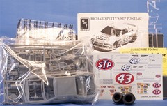 AMT/Ertl 6728 Richard Petty STP Grand Prix- Opened / Sealed Bags