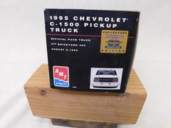 1995 CHEVROLET C1500 PICKUP TRUCK PROMO MODEL BRICKYARD 400 TRUCK 1/25 SCALE