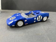 C19 Scarab Racer vintage built car model 1/24 McM