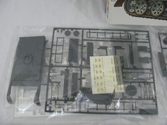 Tamiya 1/35 German 8 Ton Semi Track 20mm Flakvierling Sd.kfz7/1 w/ Figures NIB