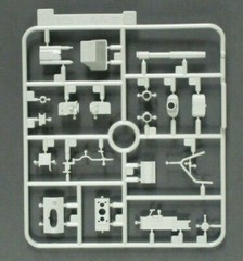 Dragon 1/35th Scale Pz Kpfw III Ausf. N Parts Tree L from Kit No. 6474