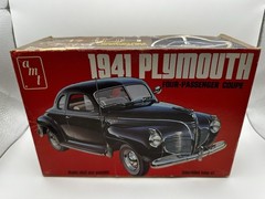 AMT 1941 Plymouth Four-Passenger Coupe Plastic Model Car Kit Scale 1/25 #T148