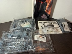 Nissan Pathfinder #30001 Plastic Model Kit 1:24 Scale NIOB Sealed Parts