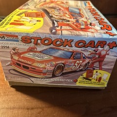 MONOGRAM 2914 #57 Heinz Pontiac Grand Prix Stock Car+ 1:24 1990 Not Assembled