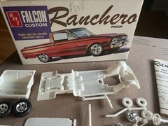 AMT Falcon Custom Ranchero Pickup Model Kit