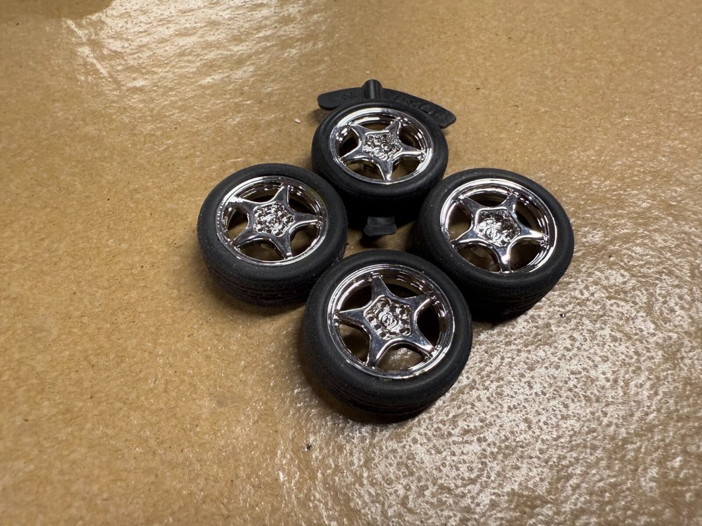 C5 C6 Corvette Chrome Wheels Skinny Tires 2000’s 1/25 Set LOOK