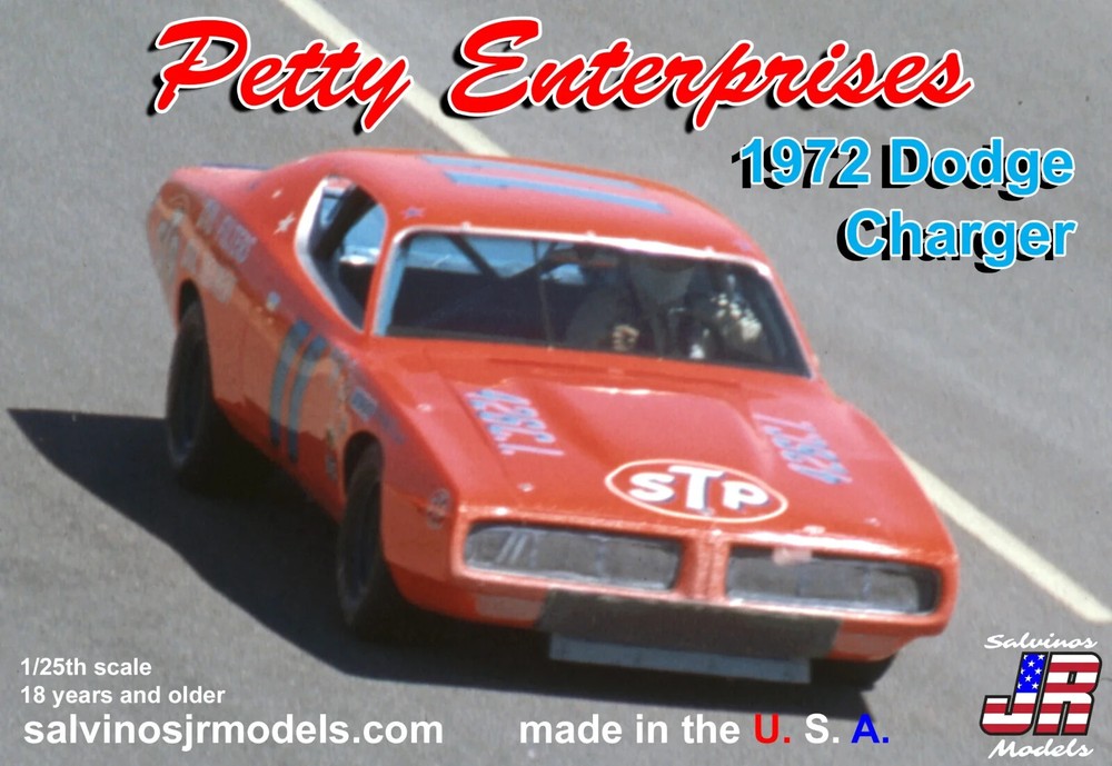Salvino 1972 Dodge Charger Petty Enterprises #11 NASCAR Stock Car model kit 1/25