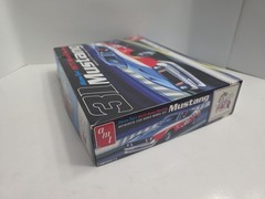 AMT Original Art Series Warren Tope 1973 Road Racing Mustang 1:25 Kit AMT896/12