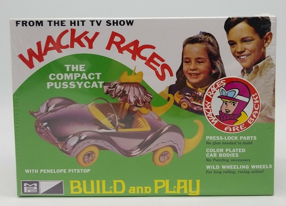 1:25 Wacky Races: Compact Pussycat Figures Snap MPC Model Kit Penelope Pitstop