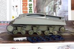 1/35 QuickWheel QW-260 Sherman (VVSS susp.) with resin skids – RFM RM-5038