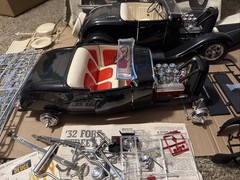 Monogram 1/8 Big Deuce Classic 32 Ford Roadster & Highboy Version Lots & X Parts
