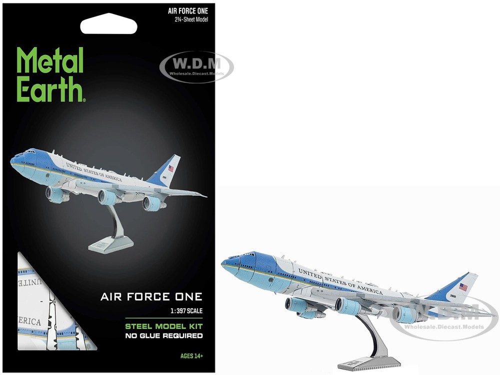 BOEING 747 AIRCRAFT “AIR FORCE ONE” STEEL MODEL KIT BY METAL EARTH ME1001