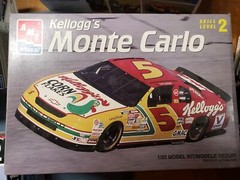 1:25 AMT Ertl Kellog’s Monte Carlo Model Kit 8187 – New & Sealed