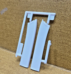 1940 FORD Standard Coupe RUNNING BOARDS 1/25 Scale Monogram NEW Model PARTS