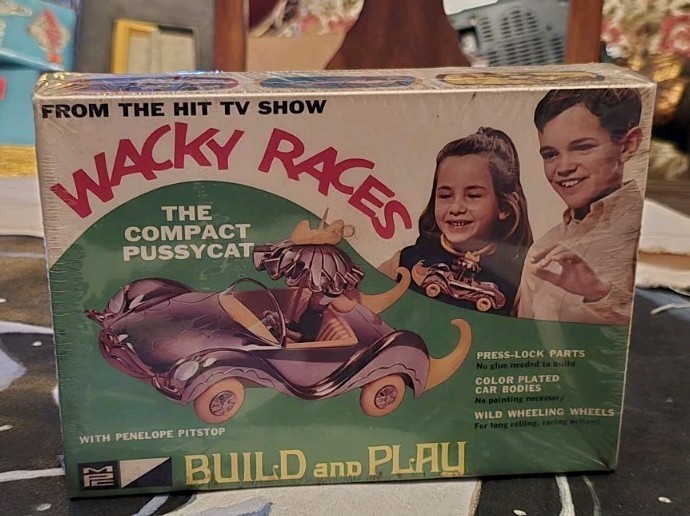 Whacky Races MPC Compact Pussycat Car – MiSB Sealed 1969 – Penelope Pitstop