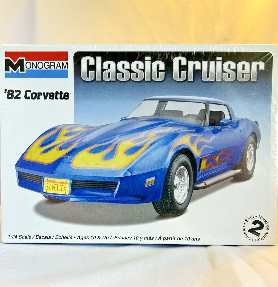 MONOGRAM Chevrolet ’82 Corvette Cruiser model kit New in FACTORY SEALED BOX