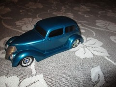 Vintage/Plastic/Built/Model/Car(1930’s/STREET/CRUISER)1980’s/Nice