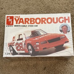 Cale Yarborough Monte Carlo Stock Car AMT 1:25 Model Kit # 8045 Sealed Box