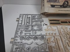 Monogram 1/24 – 1969 CAMARO Z-28 – Model Kit – 2220 – New in Box – 1977
