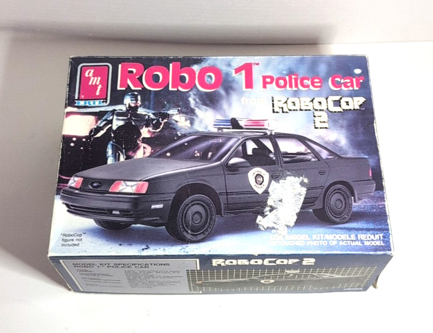 AMT ERTL ROBO 1 POLICE CAR ROBOCOP 2 #6059 PLASTIC MODEL 1/25