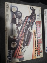 2x MPC 1-0772 BLACK MAGIC VEGA FUNNY CAR 1/25 SCALE Model Kit RARE ***READ***