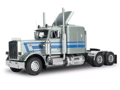 Revell Peterbilt 359 1/25 Scale Plastic Model Truck Kit 85-2627