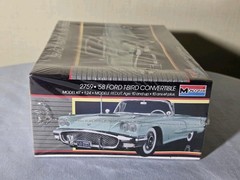 Vintage 1/24 MONOGRAM ’58 FORD T-BIRD CONVERTIBLE No. 2759 FACTORY SEALED 1987