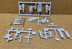 1967 Mustang Fastback COMPLETE ENGINE & TRANS 1:25 scale AMT NEW Model PARTS