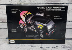 TESTORS Custom Finish Dodge PT Cruiser w/ Flames “GRANDMA’S PIES” 1/24 Scale