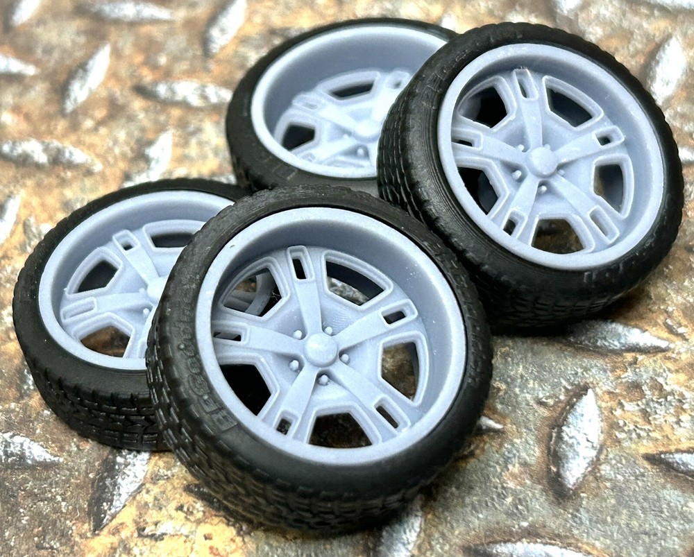 Resin 21/20 Inch “ ‘US Mags Flint” Model car Wheels/Tires 1/24 scale