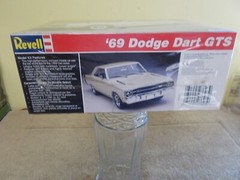VTG 1969 DODGE DART GTS REVELL MODEL KIT ~ FACTORY SEALED ~ ONE OWNER ~ 125